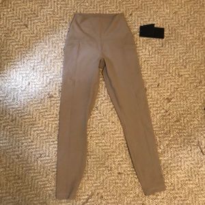 90 Degree Wonderlink Legging XS “Silver Mink”